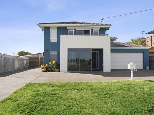 Spacious Family Living with Stunning Bay Views