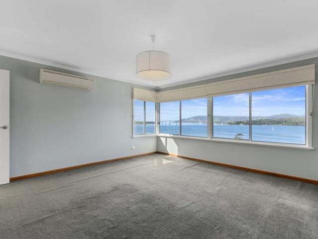 Spacious Family Living with Stunning Views