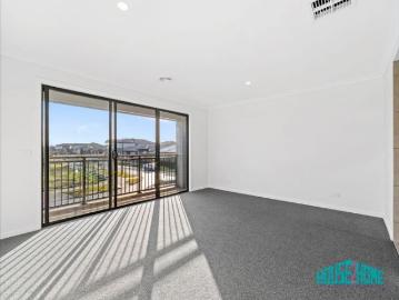 Spacious Family Living with Style, Comfort & Exceptional Convenience