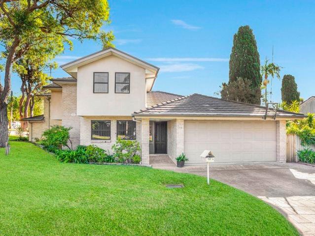 Spacious family living with sunny north aspect