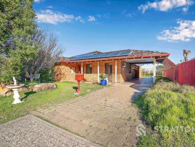 Spacious Family Living with Powered Workshop, Pool, R40 Zoning & Exceptional Convenience
