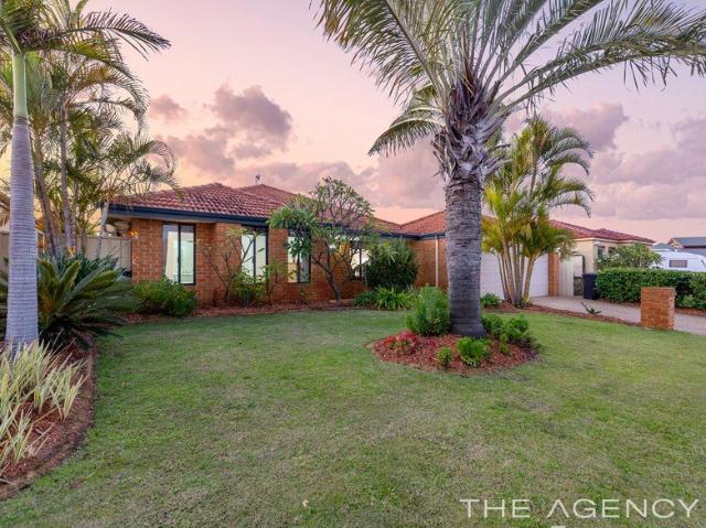 Spacious Family Living with Pool & Workshop