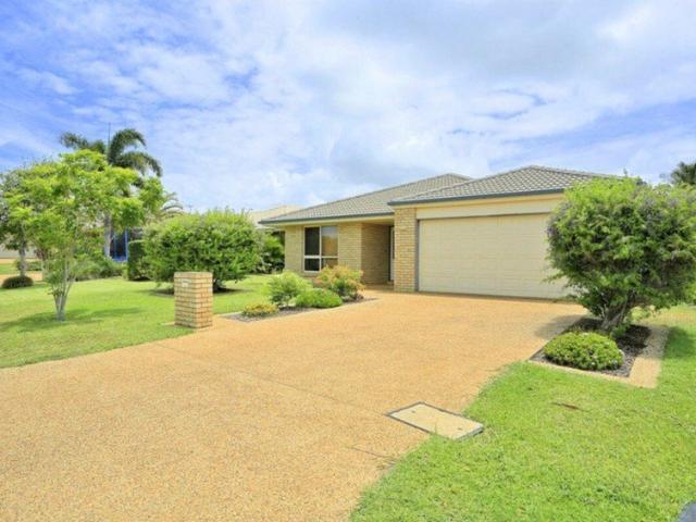 SPACIOUS FAMILY LIVING WITH POOL ACCESS IN SOUGHT AFTER CORAL COVE