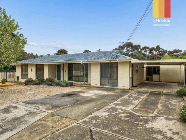 Spacious Family Living with Pool, Flexibility & Outdoor Appeal
