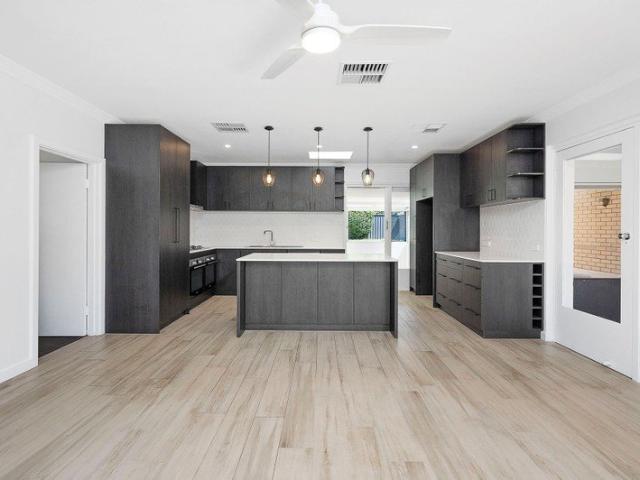SPACIOUS FAMILY LIVING WITH POOL & GARDEN MAINTENANCE INCLUDED!