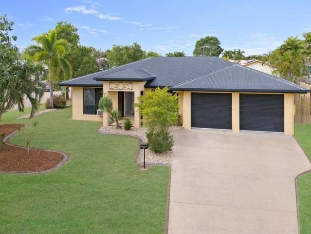 Spacious Family Living with Pool in a Convenient Kirwan Location