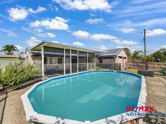 Spacious Family Living with Pool, Side Access & 732m² Block