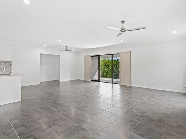 Spacious Family Living with Pool, Side Access & Central Cannonvale Location