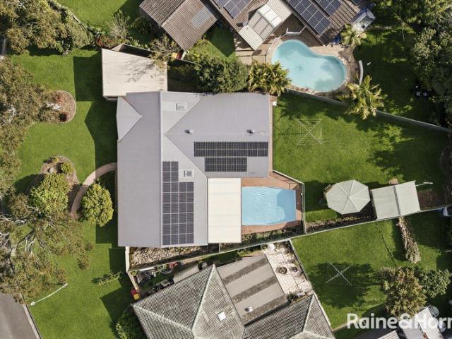 Spacious Family Living with Poolside Appeal