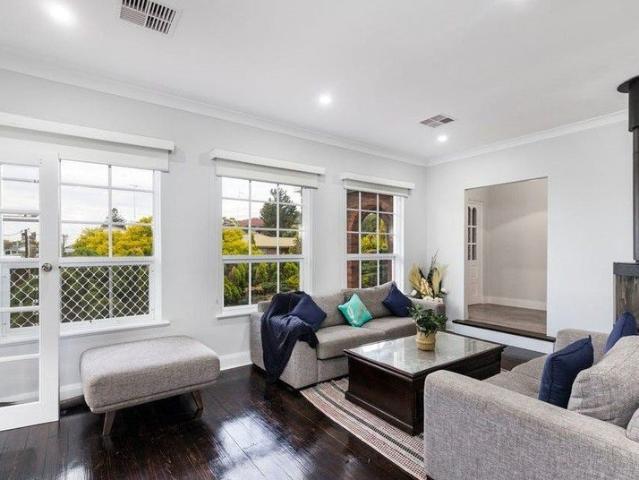 Spacious Family Living with Panoramic Sea Views