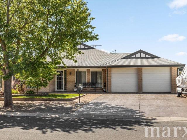 Spacious Family Living with Room for Everyone