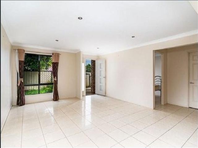 Spacious Family Living with Room for Everyone!