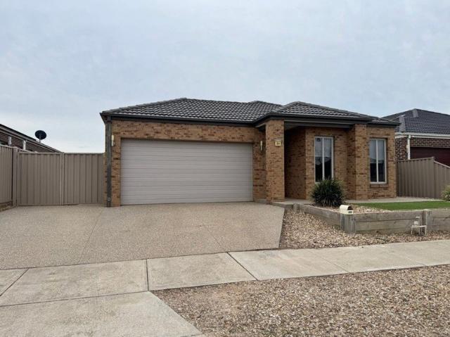 Spacious Family Living with Room for Everyone!