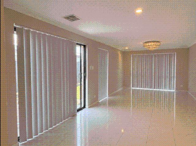 Spacious Family Living with Theatre & Huge Backyard