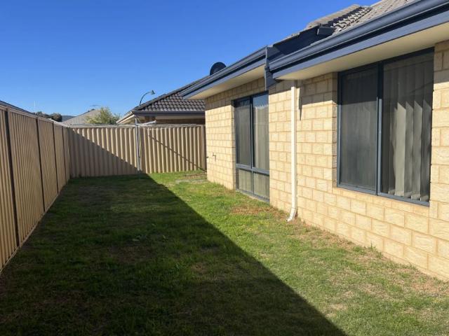 Spacious Family Living with Theatre Room in the Heart of Byford