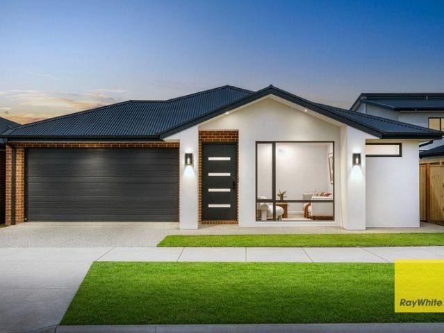 Spacious Family Living with Two Master Suites