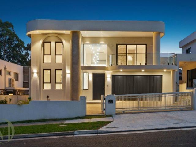 Spacious Family Living with Versatile Dual Accommodation