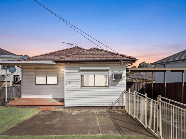 Spacious Family Living with Versatile Granny Flat