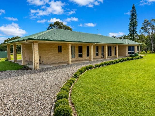 Spacious Family Lifestyle Property with Multiple Living Areas & Stunning Rural Outlook