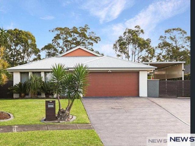 Spacious Family & Modern Family Home