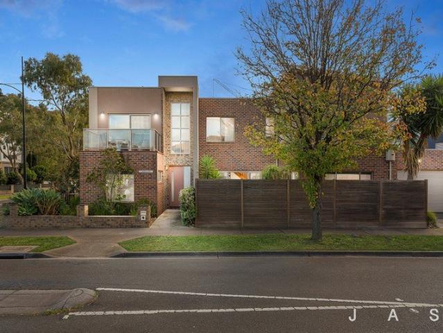 Spacious Family Sanctuary, Dream City Fringe Lifestyle