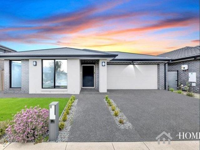 Spacious Family Retreat !