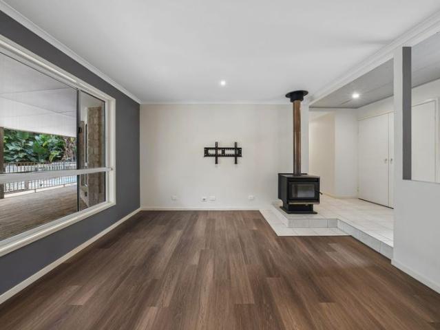 Spacious Family Retreat with Pool, Fireplace & Outdoor Entertaining in Maroochy River