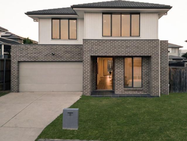 Spacious Family Retreat with Versatile Living and Entertaining Spaces