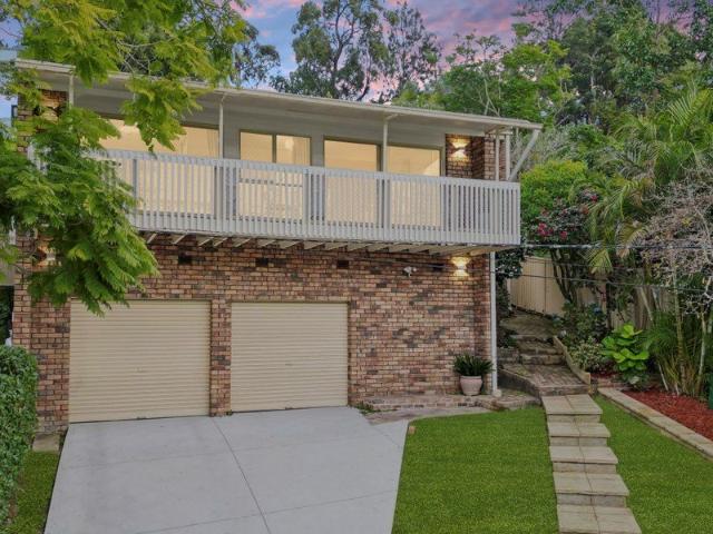 Spacious Family Retreat in Hornsby North School Catchment