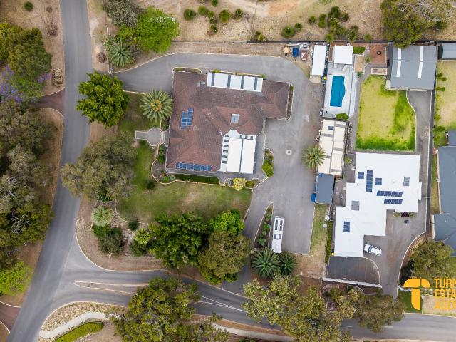 Spacious Family Retreat on 4,234m² Perfect for Entertaining and Lifestyle Living