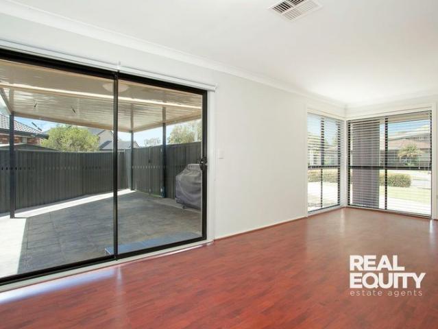 Spacious Family Residence in Excellent Condition