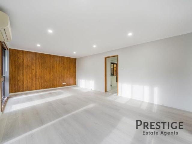 Spacious Family Residence!