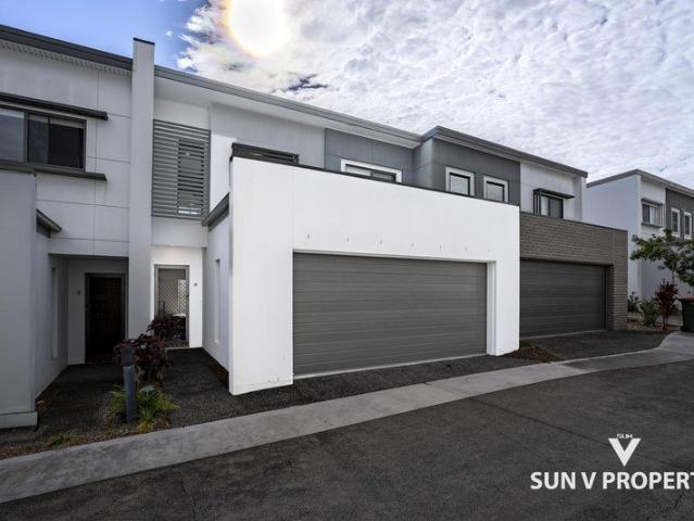 Spacious Family Townhouse in Prime Calamvale