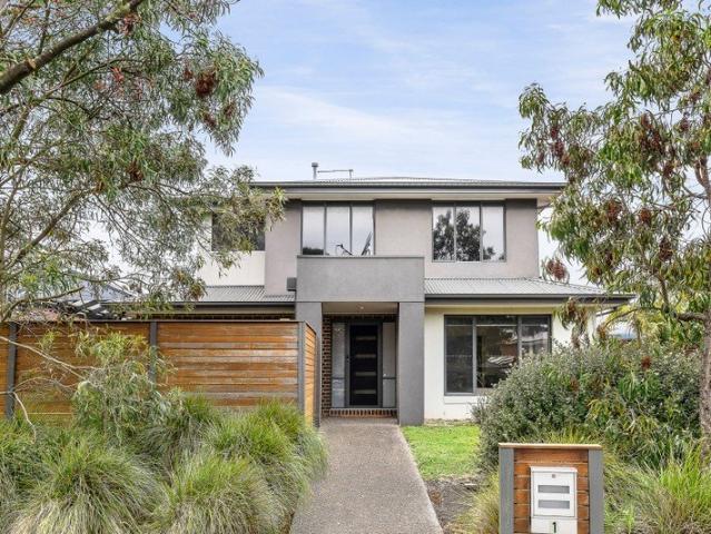 Spacious Family Townhouse in Prime Location