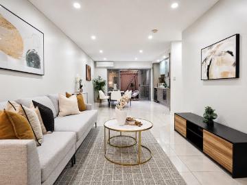 Spacious Family Townhouse with Superb Outdoor Entertaining Area