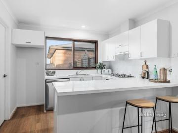 Spacious Family Villa in Prestigious School Zones