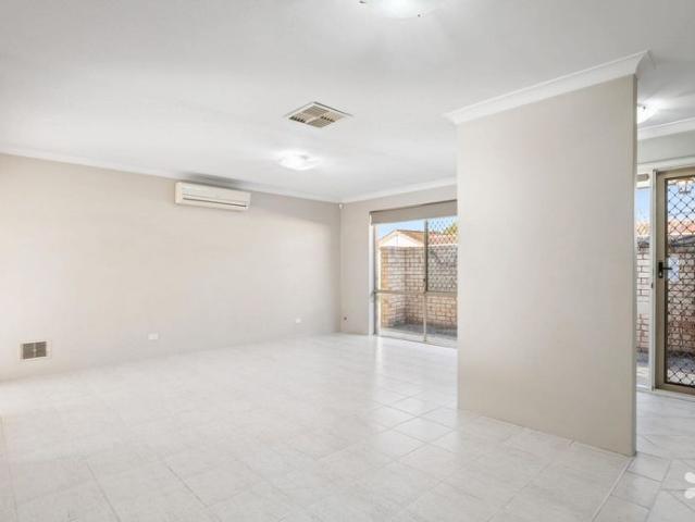 Spacious Family Villa In Prime Location