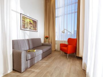 Spacious & Fantastic Apartment central location