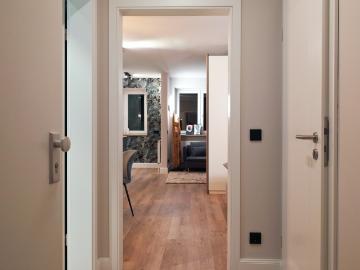 Spacious, fantastic studio with nice city view