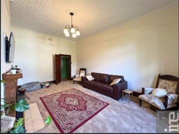 Spacious Farm Style Living in Sought After Milawa!