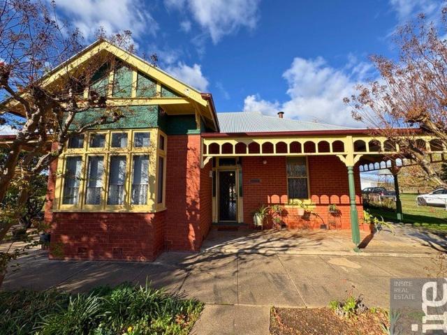 Spacious Farm Style Living in Sought After Milawa!