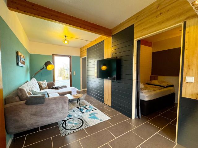 Spacious fitter's apartment near the sea comfort & relaxation after work possible thanks to individual bedroom occupancy