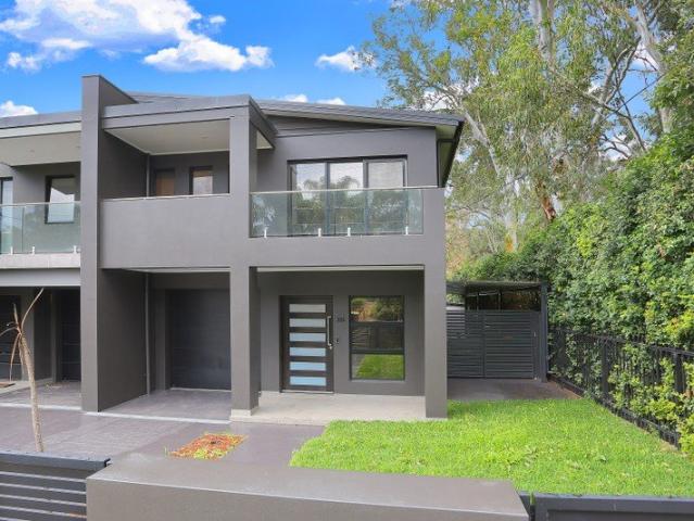 Spacious Five Bedroom Duplex!