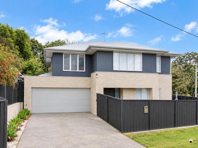 Spacious Five Bedroom Family Home