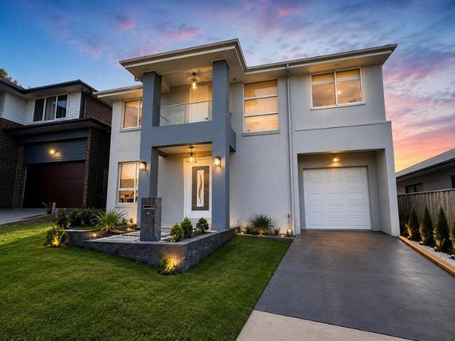 SPACIOUS FIVE BEDROOM FAMILY HOME IN A CONVENIENT BOX HILL LOCATION!