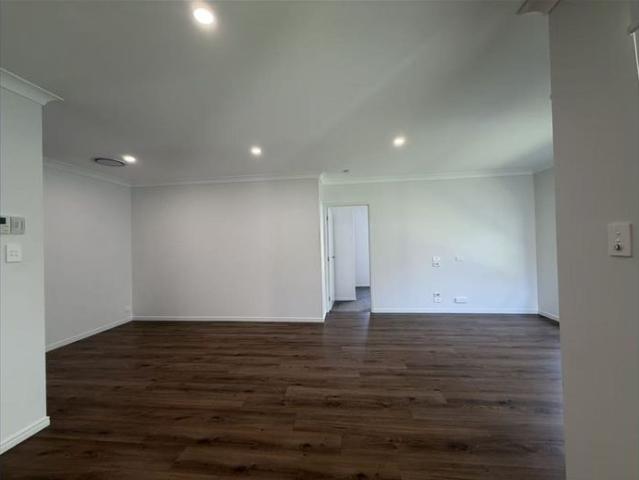 Spacious Five Bedroom Family Home in a Convenient Pallara Location