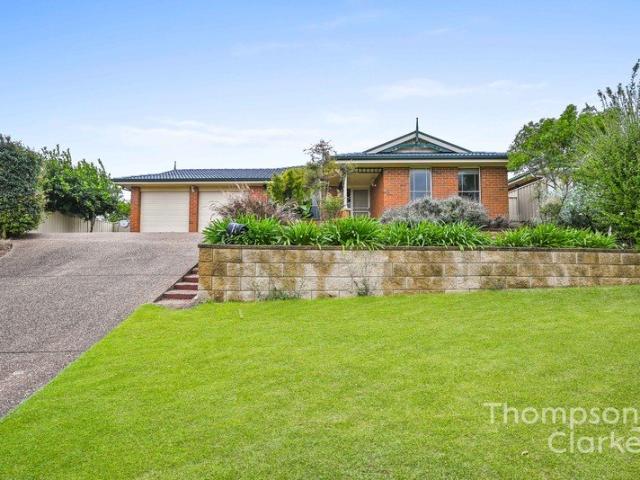 Spacious Five Bedroom Family Home in a Peaceful Location