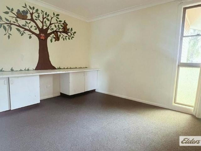 Spacious Five Bedroom Family Home with Double Garage, Shed & Entertaining Area