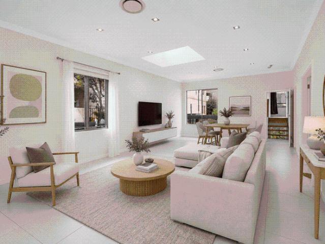 Spacious Five Bedroom Family Home with Superb Indoor–Outdoor Living