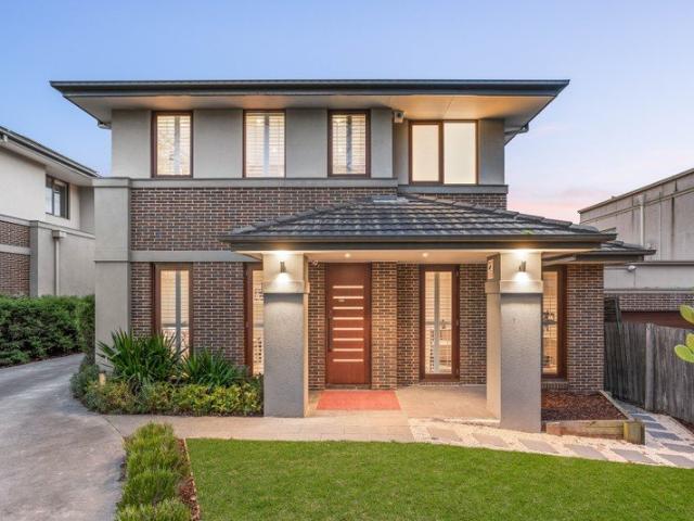 Spacious Five Bedroom Family Living in Prized Dual School Zones